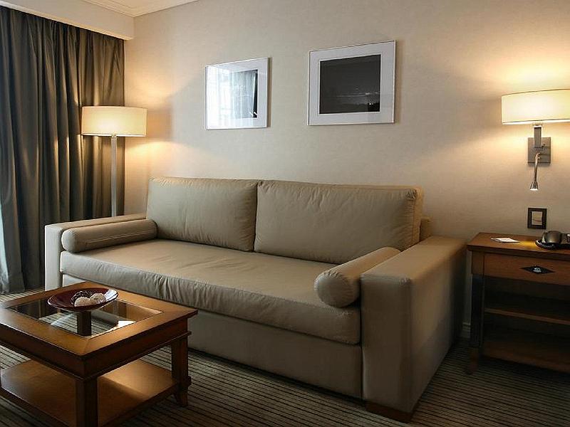 Howard Johnson Boutique Recoleta